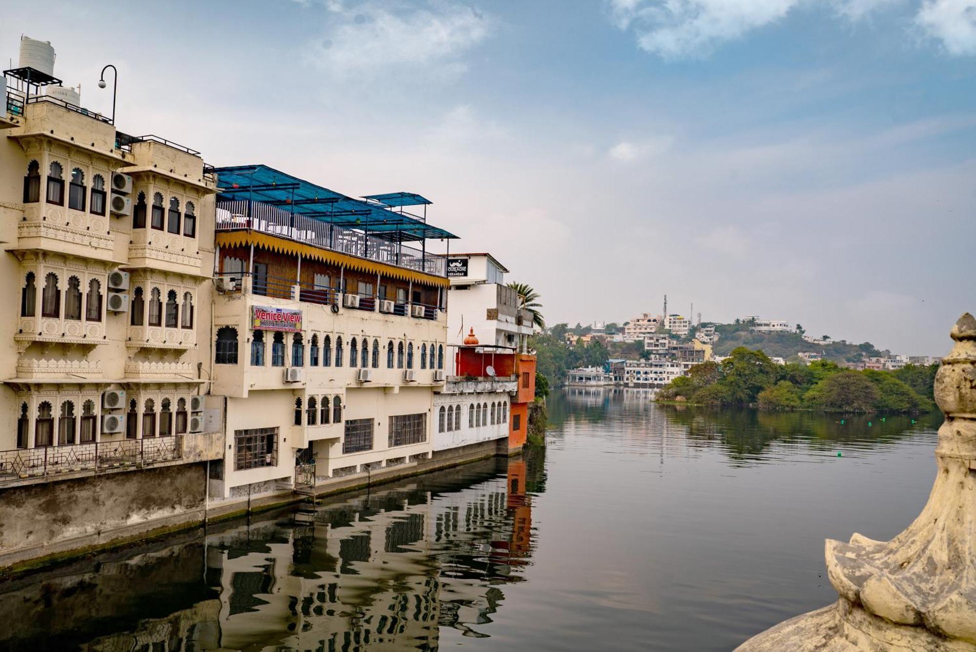 Venice View Hotel & Restaurant Udaipur Exterior foto